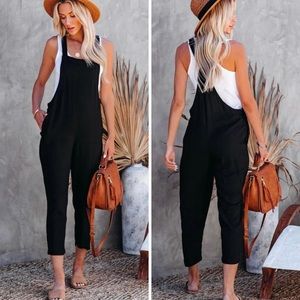 Black overall boutique